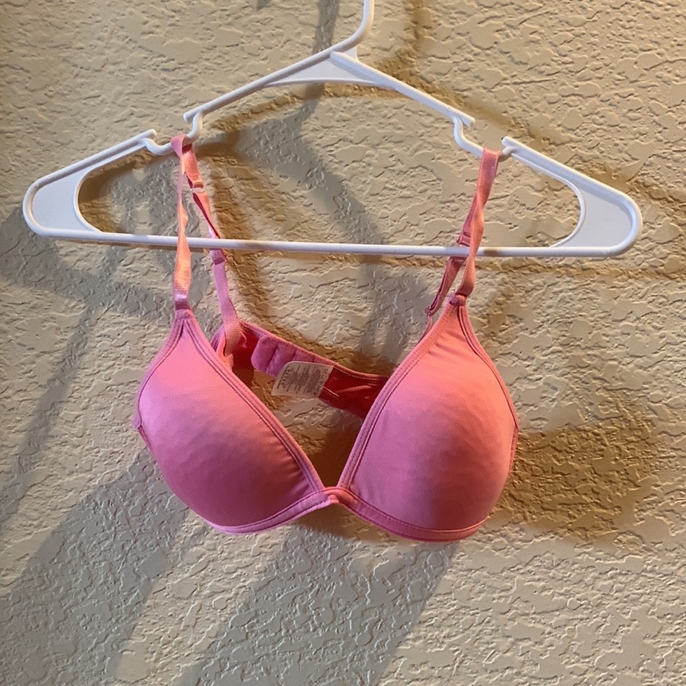 A bra in the brand delta